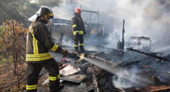 Botte alla ex fidanzata e ora un incendio: arrestato un calciatore